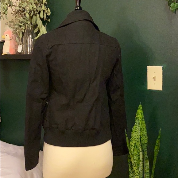 Black jacket - Picture 3 of 4